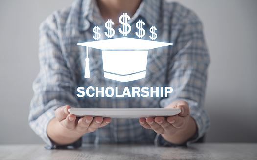 Grant and Scholarship Options for Felons